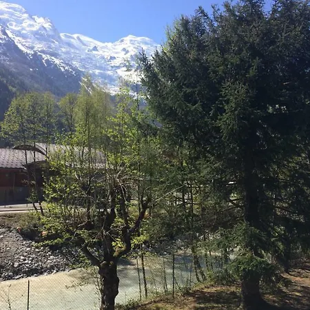 Lumineux Avec Vue Sur Le Massif Du Mont-blanc 아파트 *